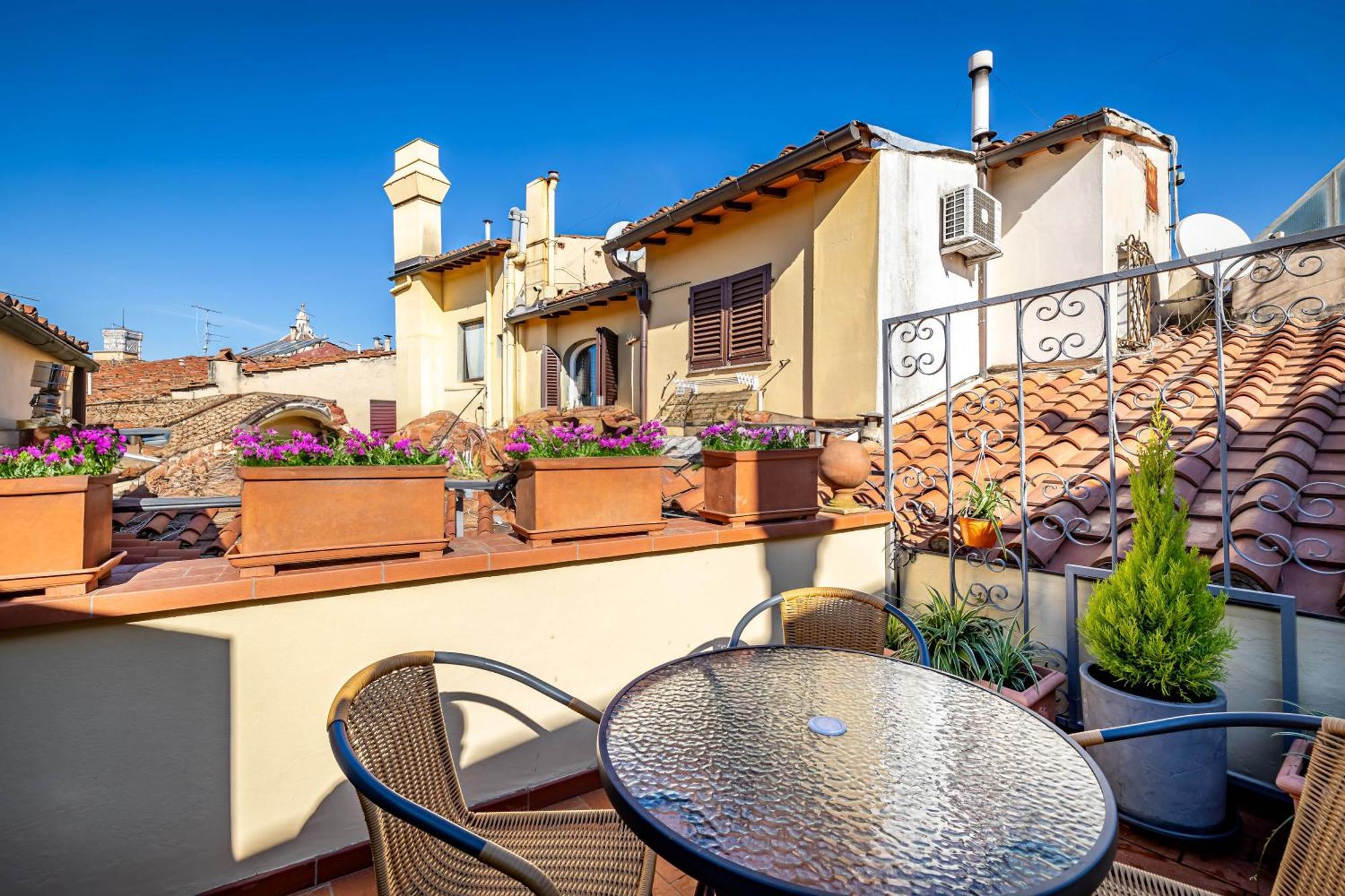 Апартаменты Yid Penthouse In Santa Croce Флоренция Экстерьер фото